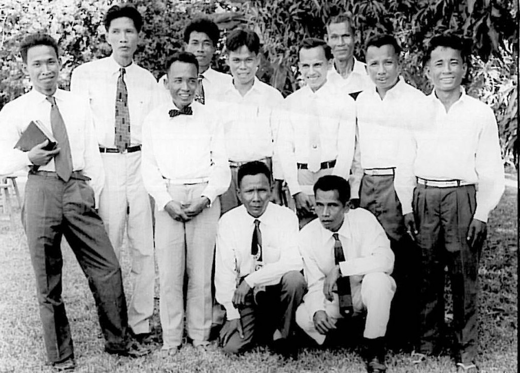 9화 ● 따크마으 성경학교의 학생들(1950년대 말)