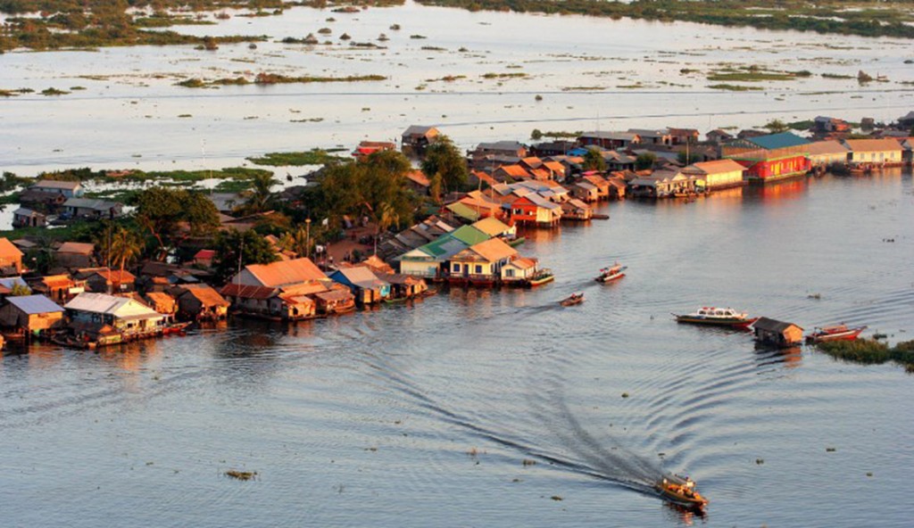 Water_Dwelling_Tonle_Sap_Cambodia - 복사본