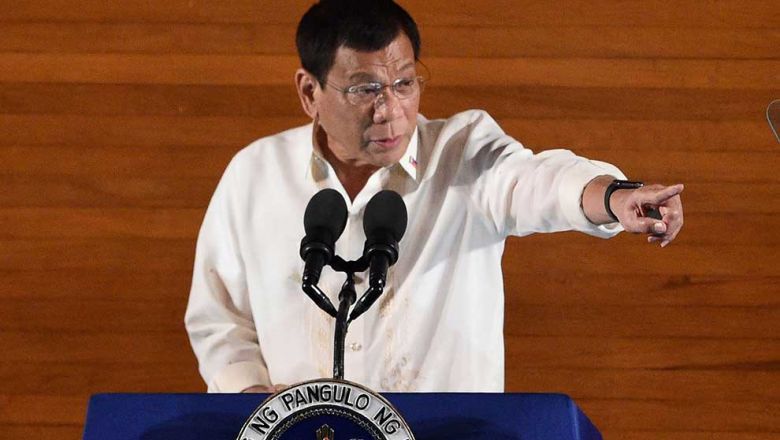 2021-06-23 필리핀 두테르테 대통령은 백신접종을 거부하는 자들을 체포할 것이라고 국민들에게 엄포했다