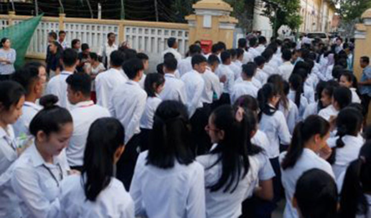 캄보디아 정부가 어린이 대상 백신 접종 관련 사전조사를 실시중에 있다