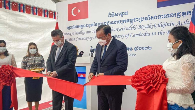 minister_of_foreign_affairs_and_international_cooperation_prak_sokhonn_right_cuts_the_ceremonial_red_ribbon_to_officially_open_the_cambodian_embassy_in_ankara._supplied