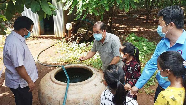 ratanakkiri_provincial_authorities_disperse_mosquito_pesticide_to_prevent_dengue_fever_and_malaria_at_a_home_in_banlung_town_in_2021._fb