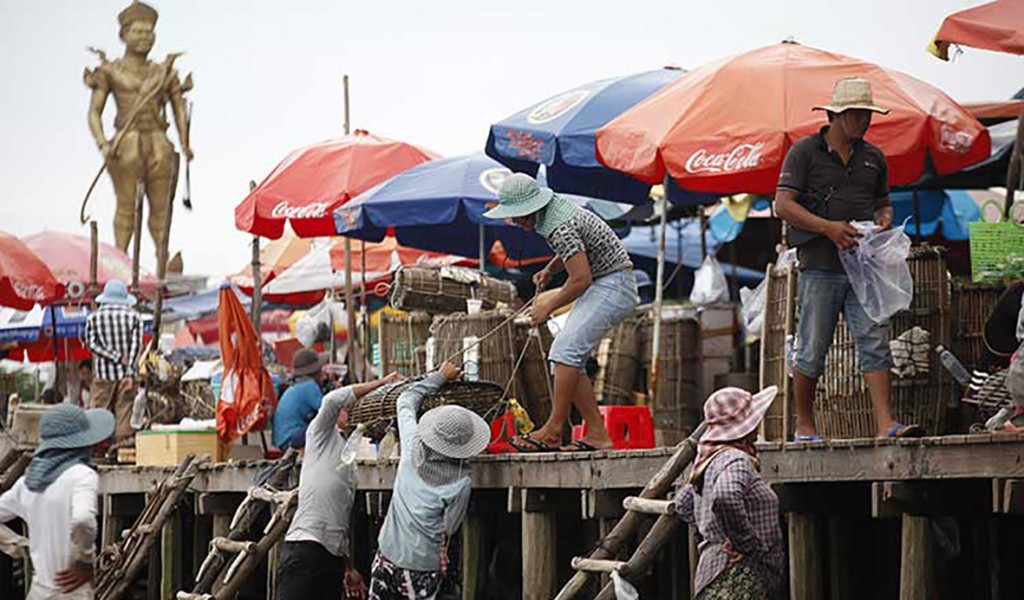 Crab Market_Kep (6)