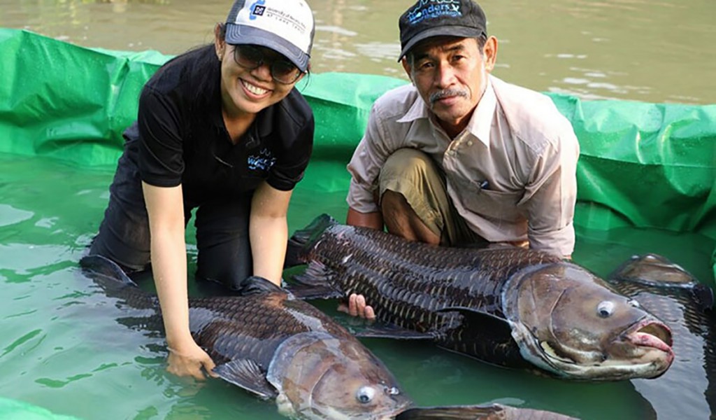 Fishermen-donate