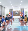 13_2_2024_commerce_minister_cham_nimul_right_in_gold_meets_with_ccc_president_kit_meng_and_a_council_delegation_cham_nimul_via_fb