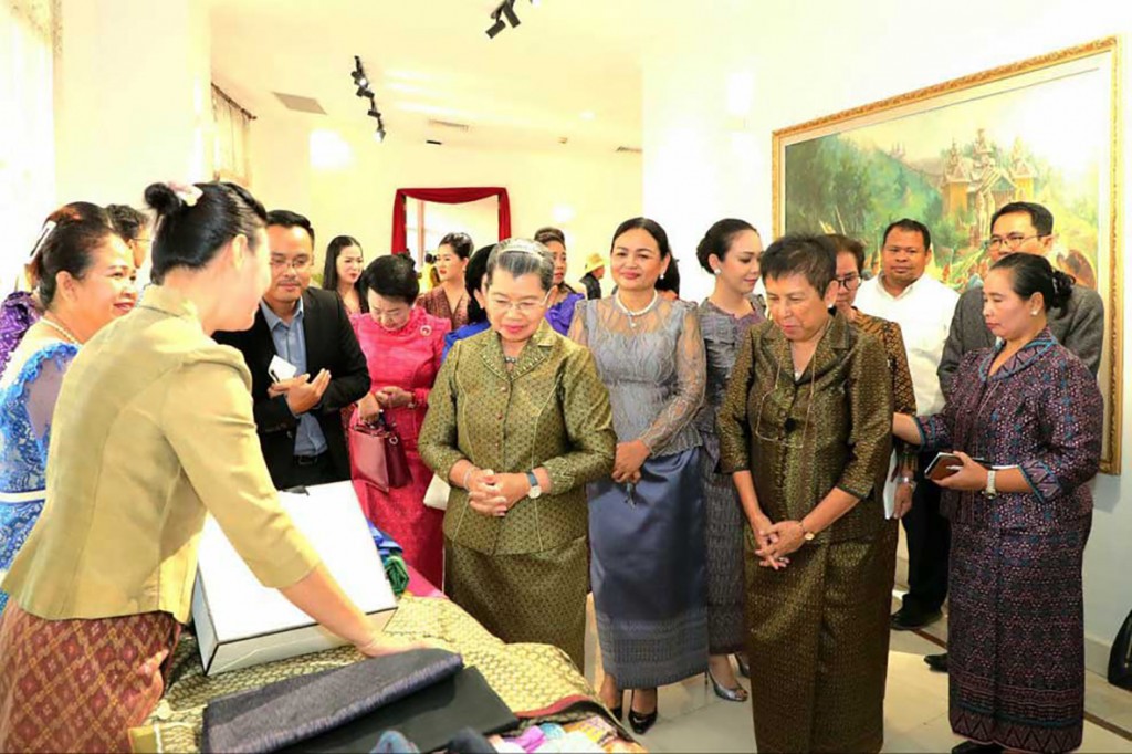 3_3_2024_the_culture_ministry_organised_the_sampot_bot_gala_at_phnom_penh_s_chaktomuk_conference_hall_on_march_2_culture_ministry