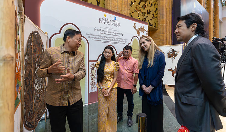 5-HE-Hab-Touch-explaining