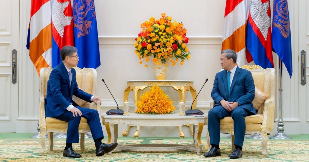 조현외무부장관