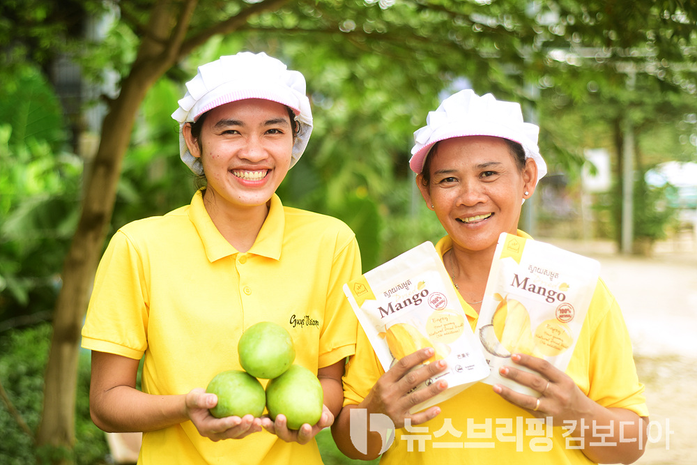 Main Image_Advertisement