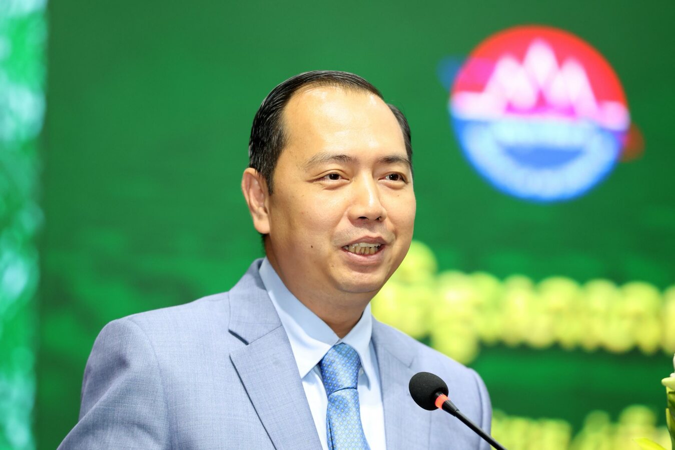정보부장관